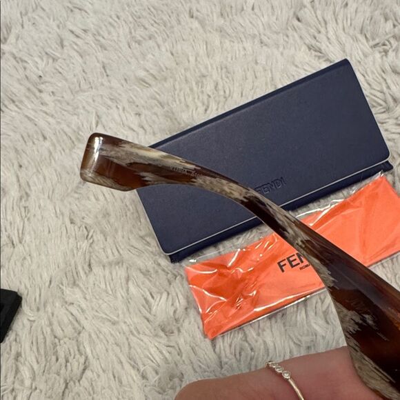 FENDI Roma Brown Havana Python FF0435L Gradient Cat Eye Sunglasses main image 5
